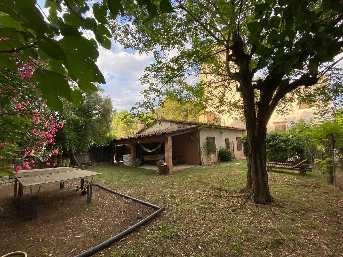 Casa De Campo Con Jardin Guest House Bescano
